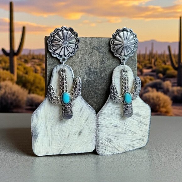 🆕️ Handmade Cowgirl Leather Earrings Boho Chic Cactus Style with Turquoise👢 - Picture 1 of 9